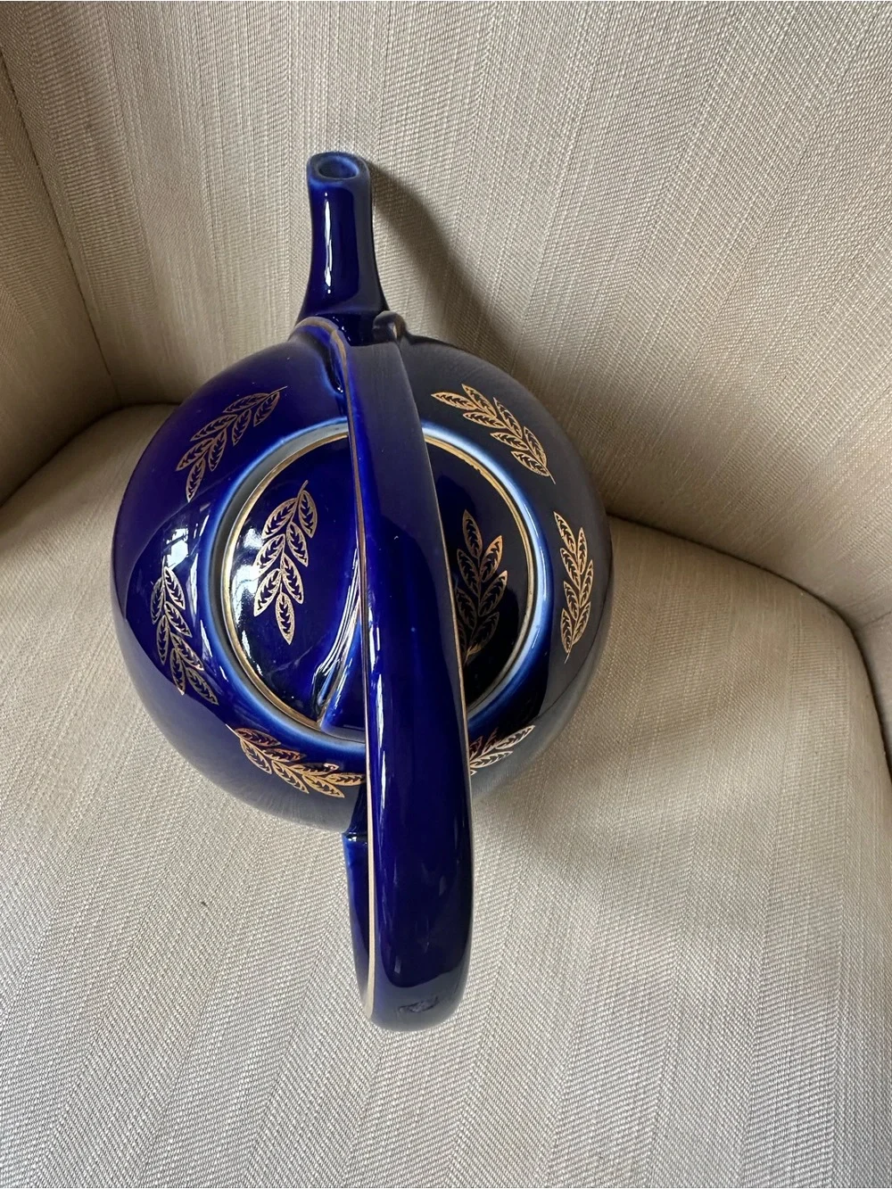 Hall China #448 Cobalt Blue 6 Cup Teapot Gold Filigree + 2 Hall #186 Creamers